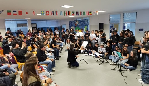 Dia da Europa  e Dia do eTwinning celebrado com Festa Multicultural 