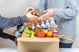 “Traz um alimento, faz uma família feliz” “Traz um alimento, faz uma família feliz”